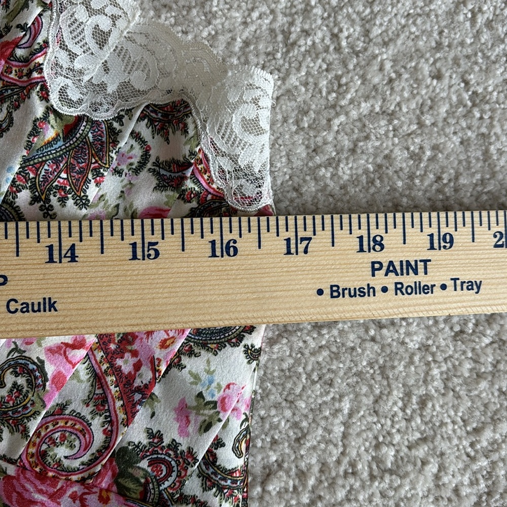 Vintage Y2K Victoria Secret Pink‎ Floral Lace Pleated Satin Nightgown Size Small - Picture 9 of 14
